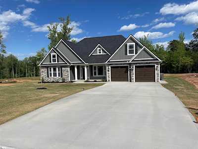 313 Blue Rock Ct Travelers Rest, SC 29690