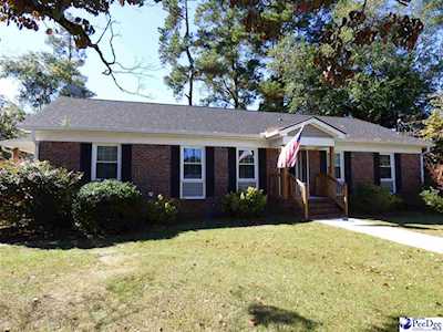 1712 Winthrop Florence, SC 29501