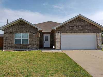 4710 Henry Street Greenville, TX 75401