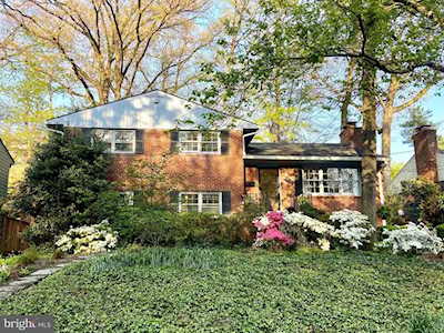 809 Timber Branch Parkway E Alexandria, VA 22302