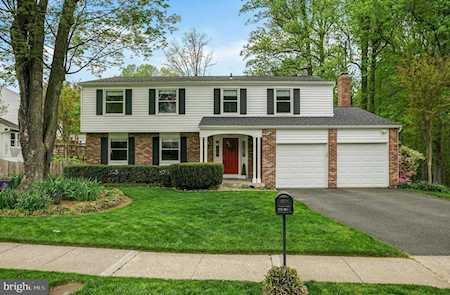 3380 Monarch Ln Annandale, VA 22003