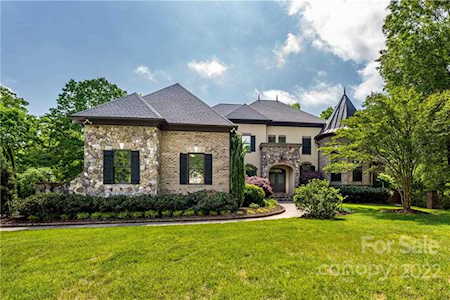 5004 Oxfordshire Rd Waxhaw, NC 28173