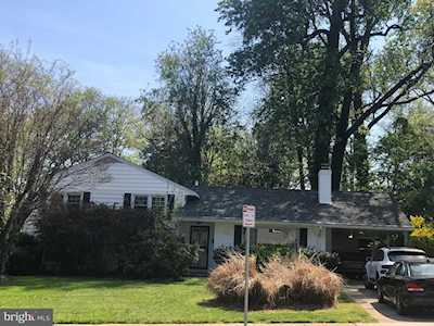 7701 Jervis St Springfield, VA 22151