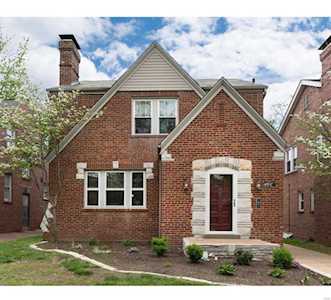 7831 Gannon Ave University City, MO 63130