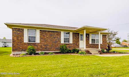 896 Beech Grove Rd Shepherdsville, KY 40165
