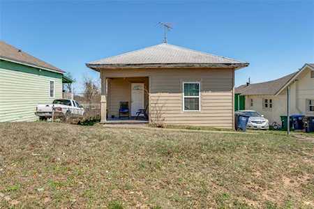 2102 Lee Avenue Fort Worth, TX 76164