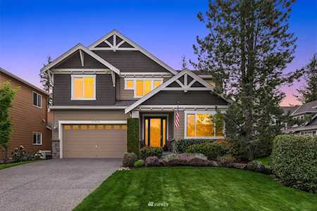 35904 SE Kaleetan Loop Snoqualmie, WA 98065