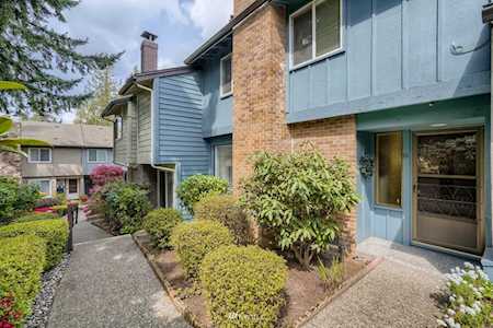 1035 156th Ave NE #26 Bellevue, WA 98007