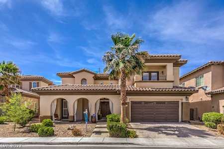 935 Serena Veneda Ln Las Vegas, NV 89138