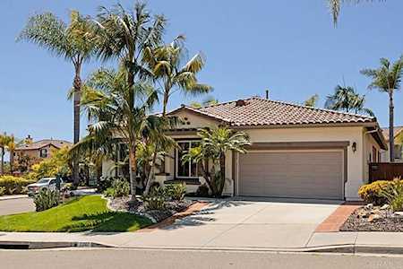 2207 Camino Robledo Carlsbad, CA 92009