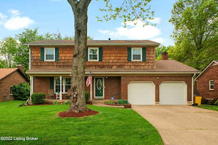 2114 Bridlewood Dr Louisville, KY 40299