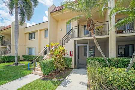 16411 Blatt Blvd #104 Weston, FL 33326