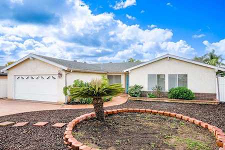 761 Carmel Circle Vista, CA 92084