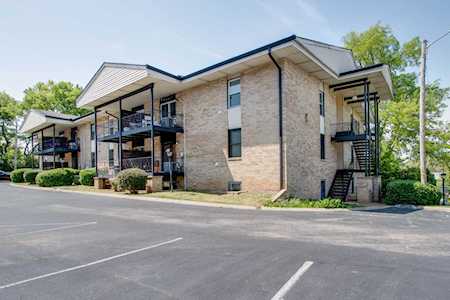 4425 Westlawn Dr #C200 Nashville, TN 37209