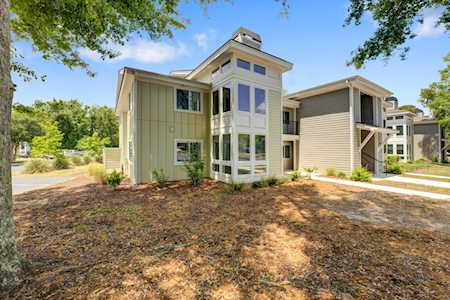 267 Alexandra Drive Mount Pleasant, SC 29464