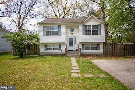 514 Elizabeth Ln Glen Burnie, MD 21061