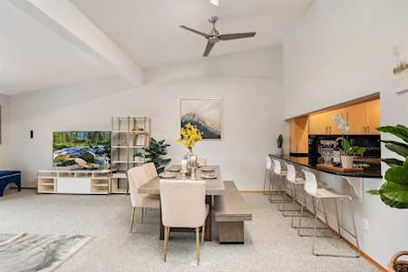 2920 76th Ave SE #411 Mercer Island, WA 98040