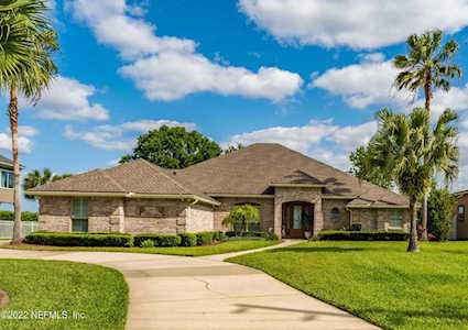 2187 Lakeshore Dr Fleming Island, FL 32003