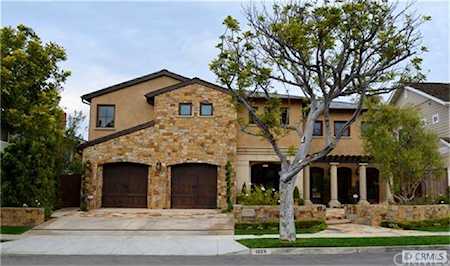 1806 Port Stanhope Place Newport Beach, CA 92660
