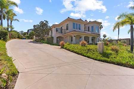 1615 Burgundy Road Encinitas, CA 92024