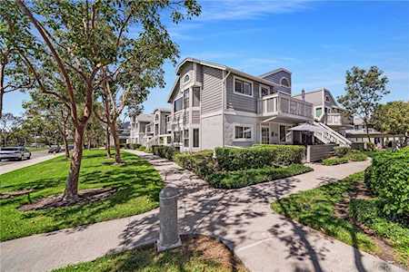 115 Huntington #267 Irvine, CA 92620