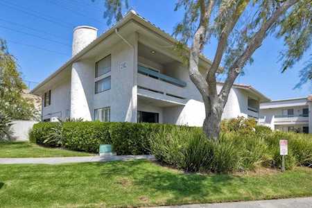 2302 Altisma Way #201 Carlsbad, CA 92009