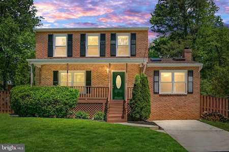 3213 Cheverly Hills Ct Cheverly, MD 20785