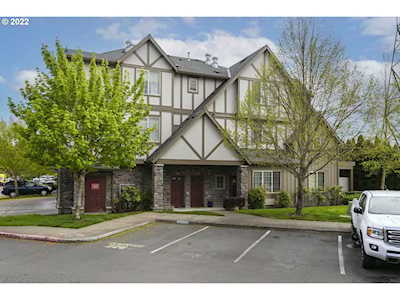 825 NE Wheelock Pl Hillsboro, OR 97006