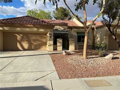 9020 Sundial Dr Las Vegas, NV 89134