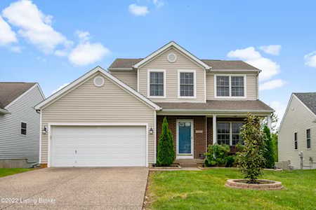 7915 Nature Way Louisville, KY 40218
