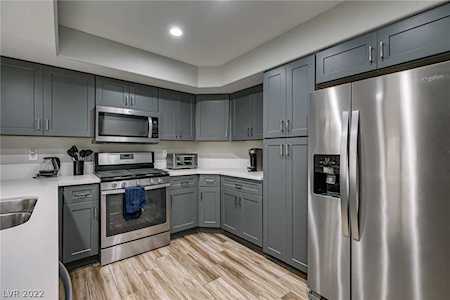 7950 W Flamingo Rd #1007 Las Vegas, NV 89147