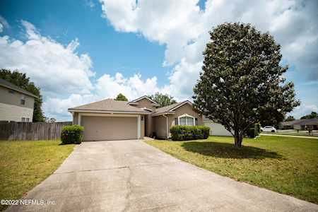 2824 Cross Creek Dr Green Cove Springs, FL 32043