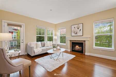 22627 NE Alder Crest Dr #201 Redmond, WA 98053