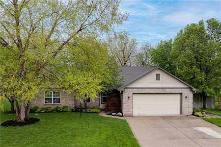 7911 Daylily Dr Indianapolis, IN 46237