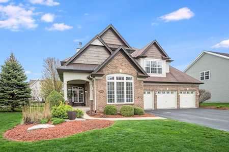 26407 W Red Apple Rd Plainfield, IL 60585