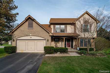 2375 Bridle Trail Milford Twp, MI 48381