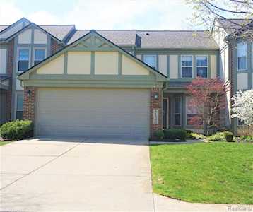 41536 Wild Turkey Lane Canton Twp, MI 48188