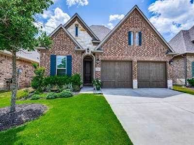 2732 Promenade The Colony, TX 75056