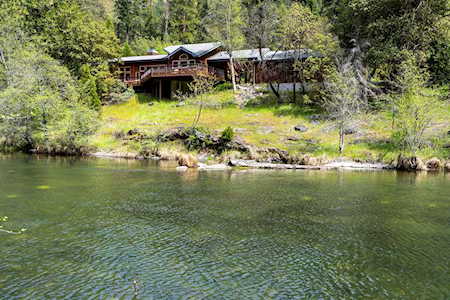 14738 Upper Applegate Rd Jacksonville, OR 97530