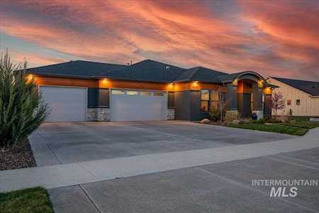 10230 W Golden Rain St. Star, ID 83669