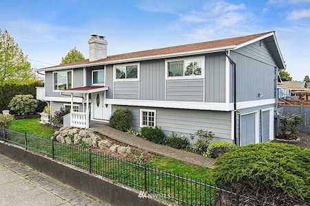 5656 SW 35th Ave Seattle, WA 98126
