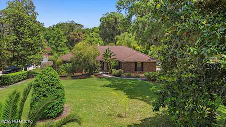 317 Hickory Acres Ln St Johns, FL 32259
