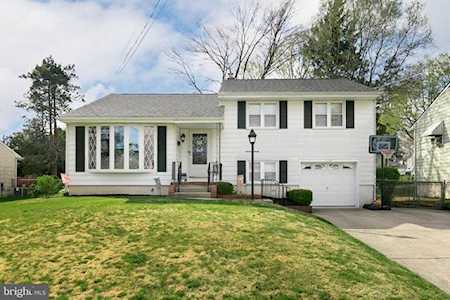 118 Ridge Rd Cherry Hill, NJ 08002