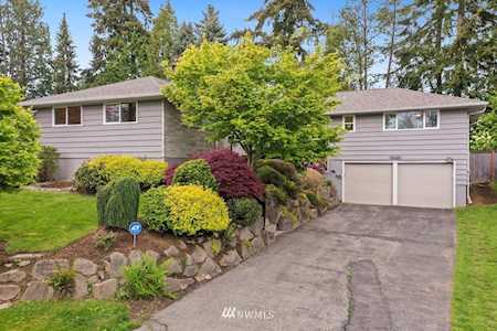 10626 NE 193rd St Bothell, WA 98011