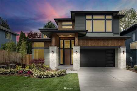 12417 NE 104th St. Kirkland, WA 98033