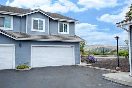 12899 Carriage Heights Way Poway, CA 92064