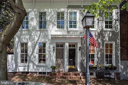 207 Cameron St Alexandria, VA 22314