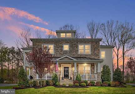 24848 Woodland Run Place Aldie, VA 20105