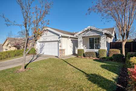 2371 Benjamin Court Rocklin, CA 95765