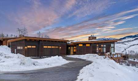 256 W Maryland Creek Rd Silverthorne, CO 80498